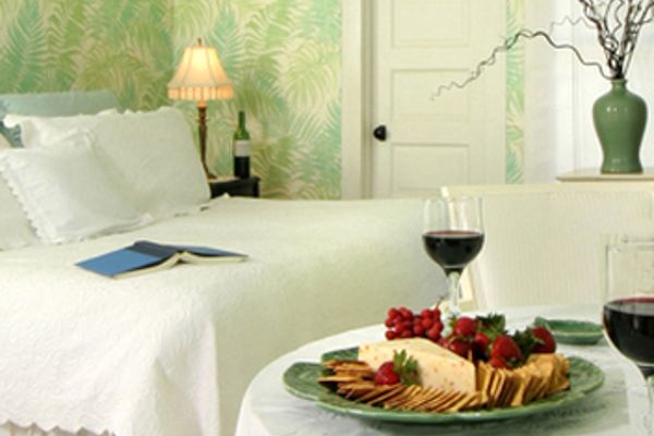 THE SPENCER HOTEL A (Chautauqua)